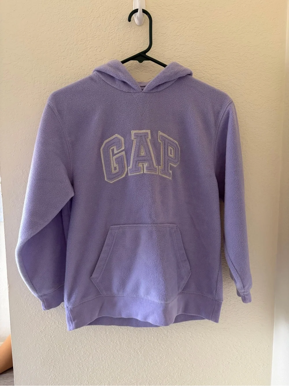 GAP Y2K Kids Lavender Fleece Hoodie Size Large